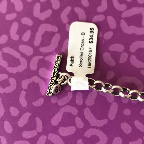 Scrolled cross bracelet Hallmark NWT - Picture 7 of 7